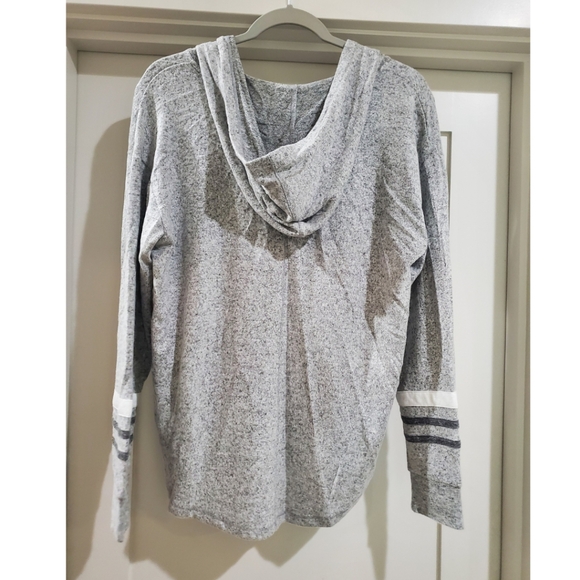 Market & Spruce Kallon Brushed Knit Hoodie  Med - Picture 6 of 9